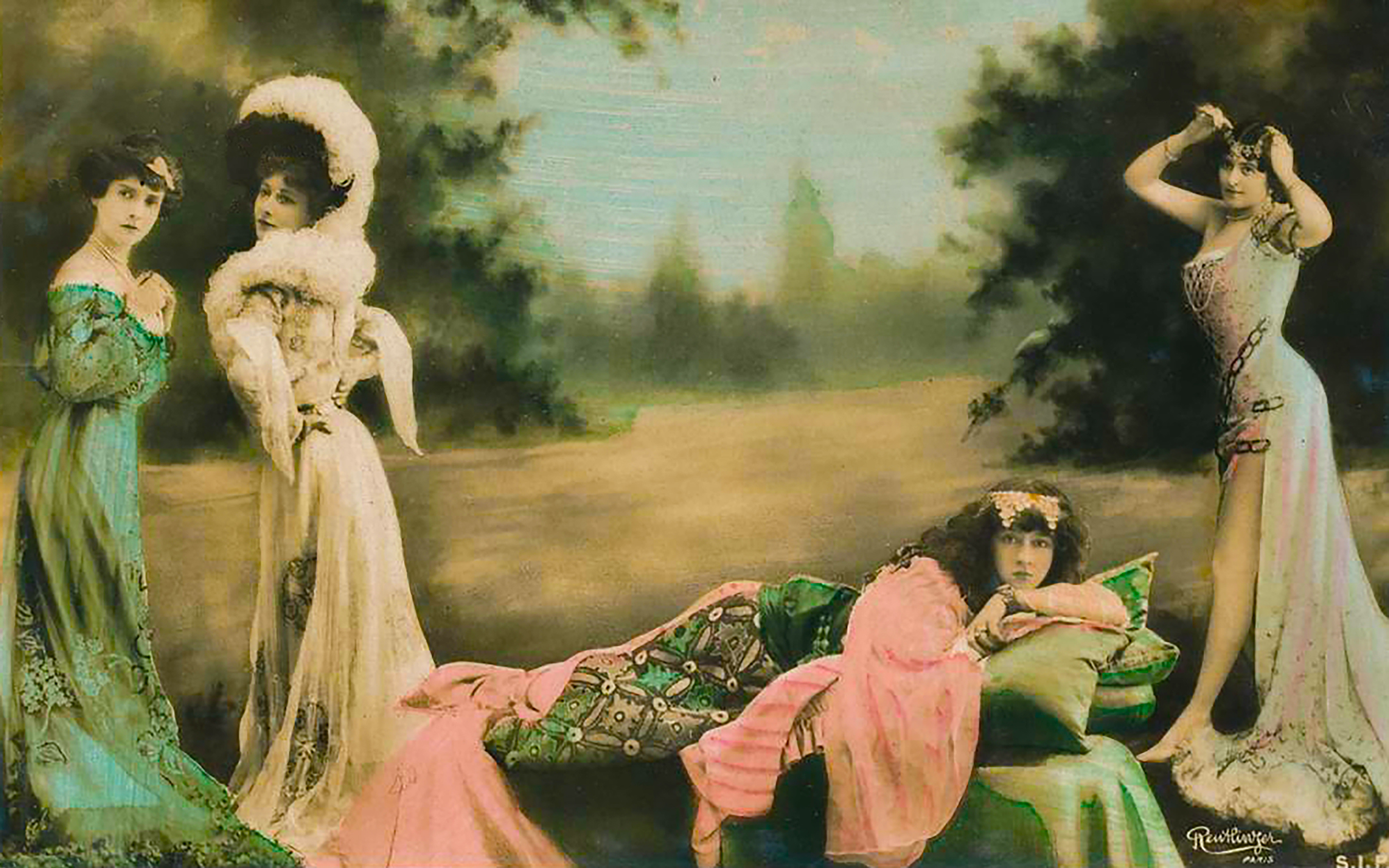 Scandalous lives of 19th century French courtesans exposed / Скандальная жизнь французских куртизанок XIX века стала достоянием публики