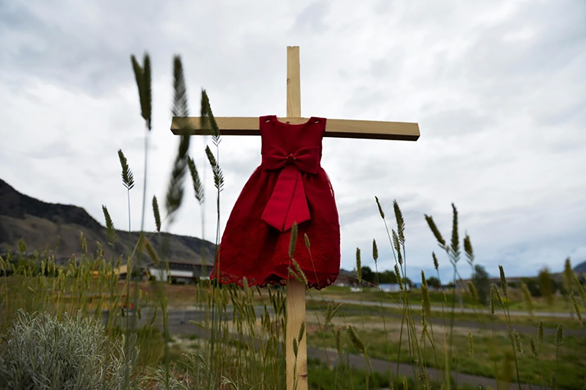 В “массовом захоронении” детей коренных народов Канады не было найдено ни одного трупа
